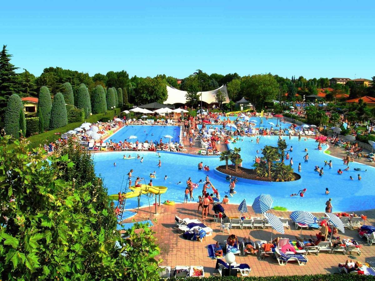 Camping Bella Italia In Peschiera Del Garda - Gardasee公寓 外观 照片