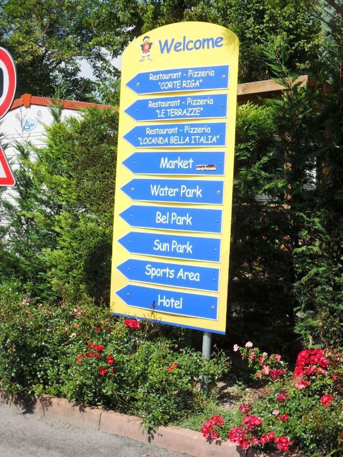 Camping Bella Italia In Peschiera Del Garda - Gardasee公寓 外观 照片