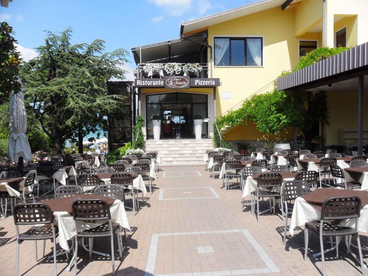 Camping Bella Italia In Peschiera Del Garda - Gardasee公寓 外观 照片